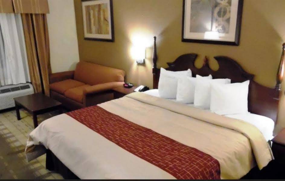 Red Roof Inn Pittsburgh North Cranberry Township Eksteriør billede